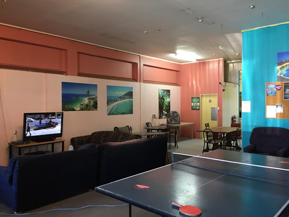 Хостел Tauranga Central Backpackers Экстерьер фото